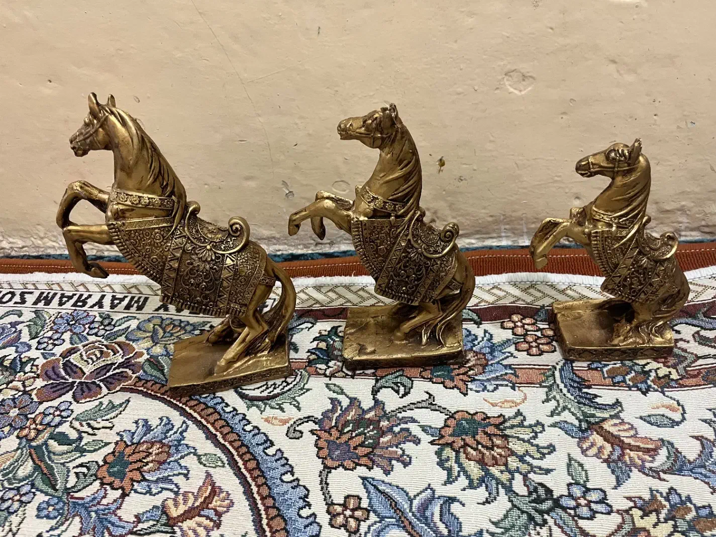 مجسمه اسب ‌ و فیل|مجسمه، تندیس، ماکت|یزد, |دیوار