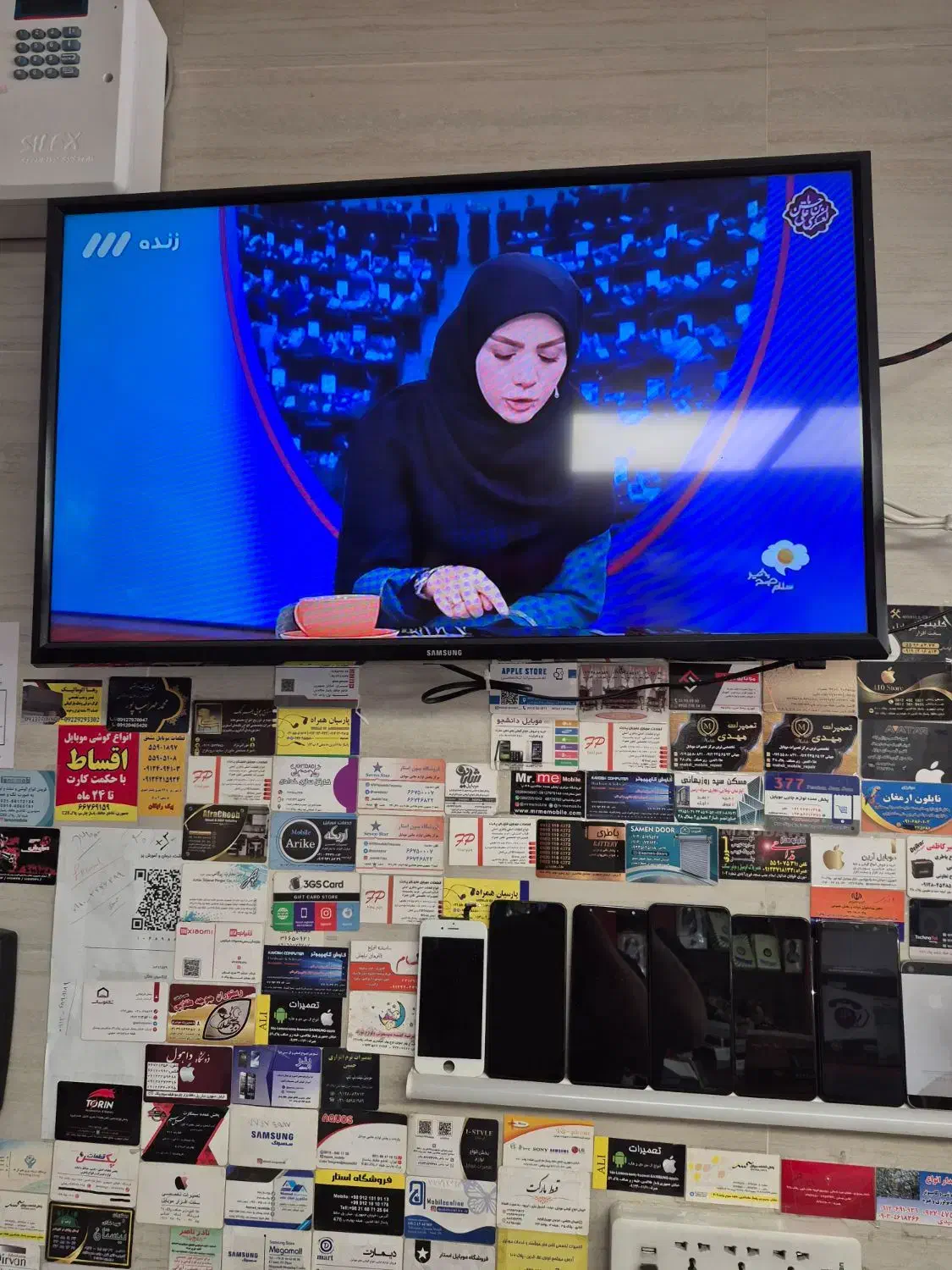 تلویزیون ال ای دی سامسونگ ۳۲ اینچ در حد آک|تلویزیون و پروژکتور|تهران, خاوران|دیوار
