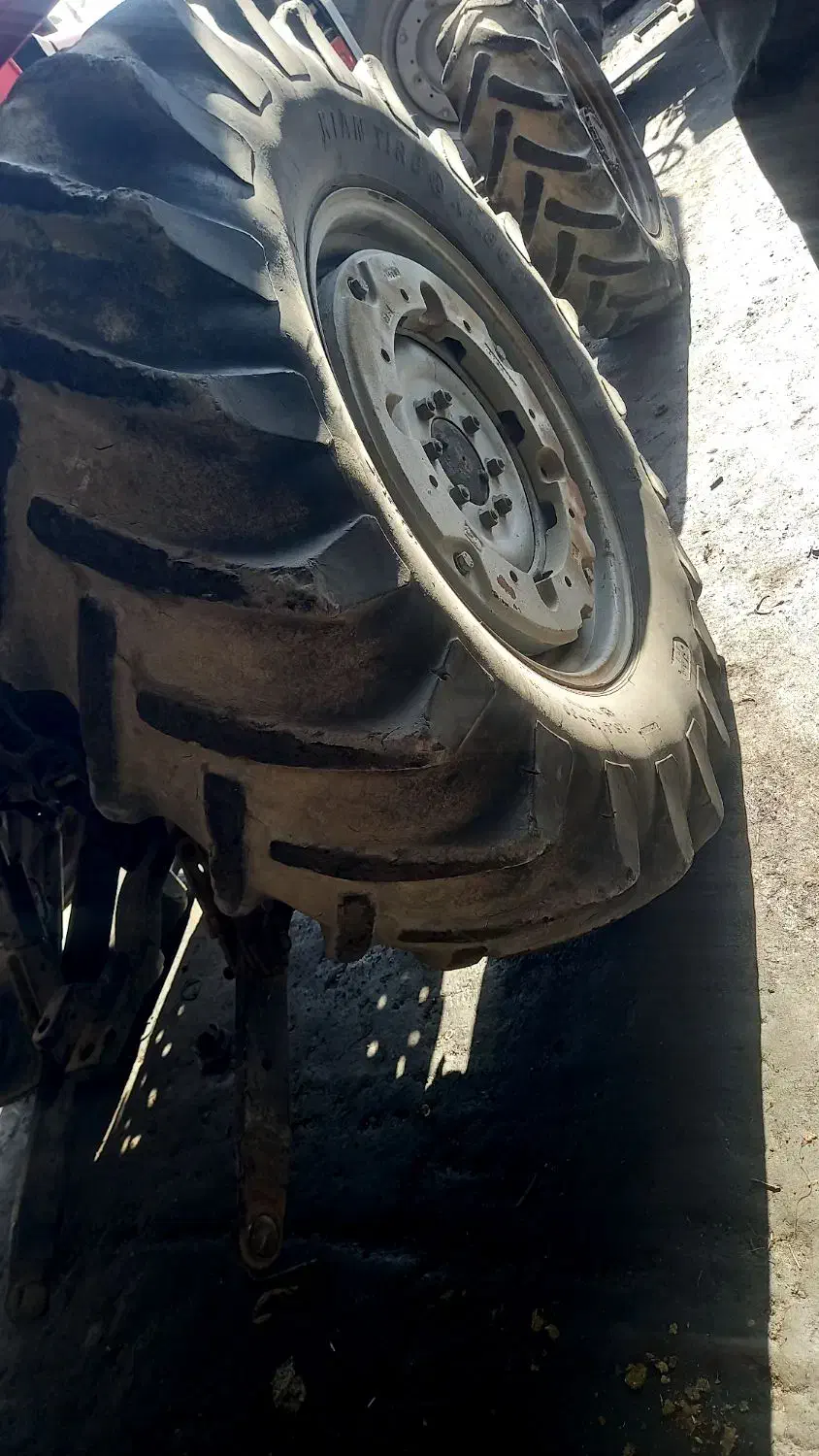 تراکتور|خودرو سنگین|دهدشت, |دیوار