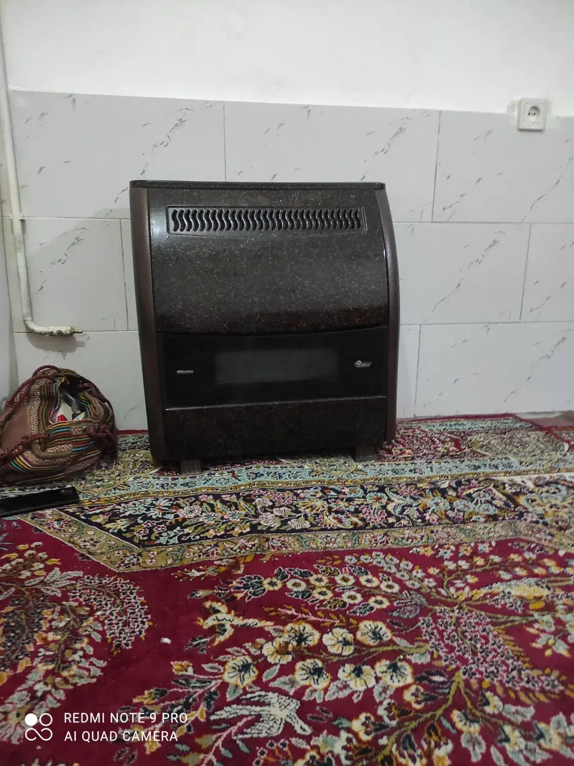 بخاری گازی پارس خزر ۱۲۰۰ شومینه ای نو نو در کارتون|بخاری، هیتر، شومینه|فردیس, شهرک ناز|دیوار