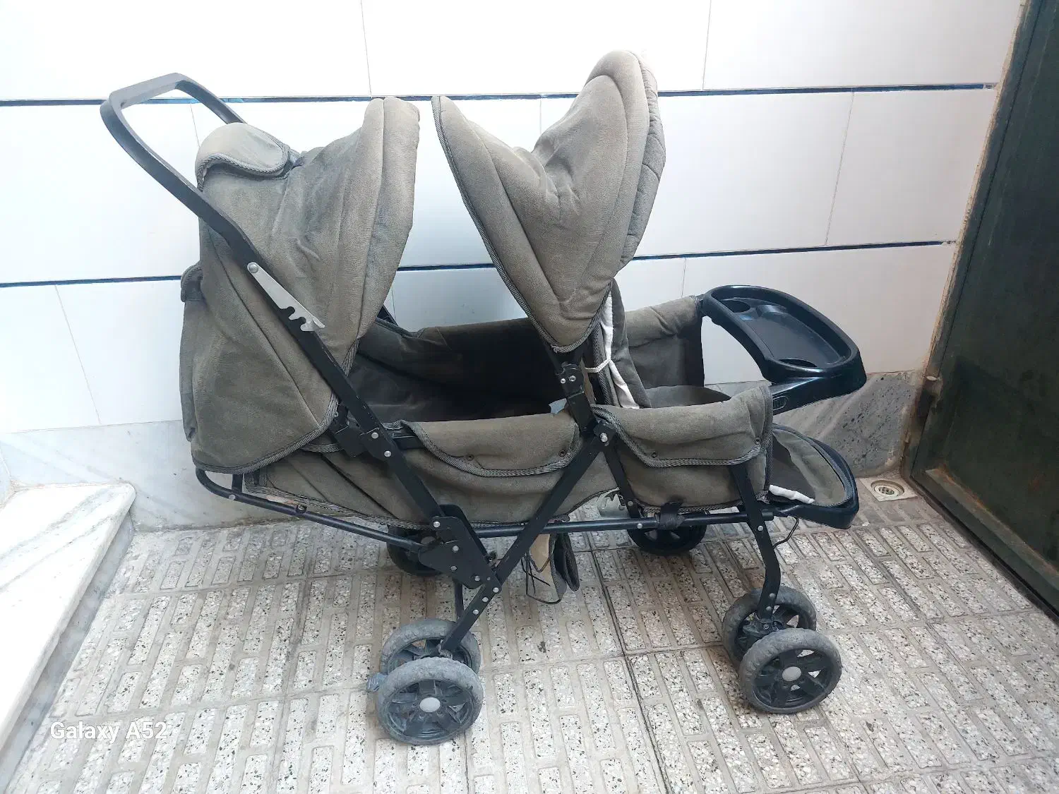 کالسکه دوقلو|کالسکه و لوازم جانبی|اصفهان, قائمیه|دیوار