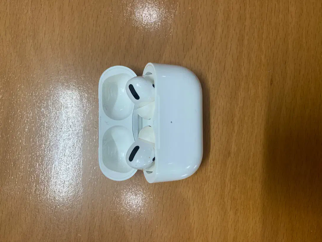 ایرپاد پرو اصلی ایفون|لوازم جانبی موبایل و تبلت|یزد, |دیوار