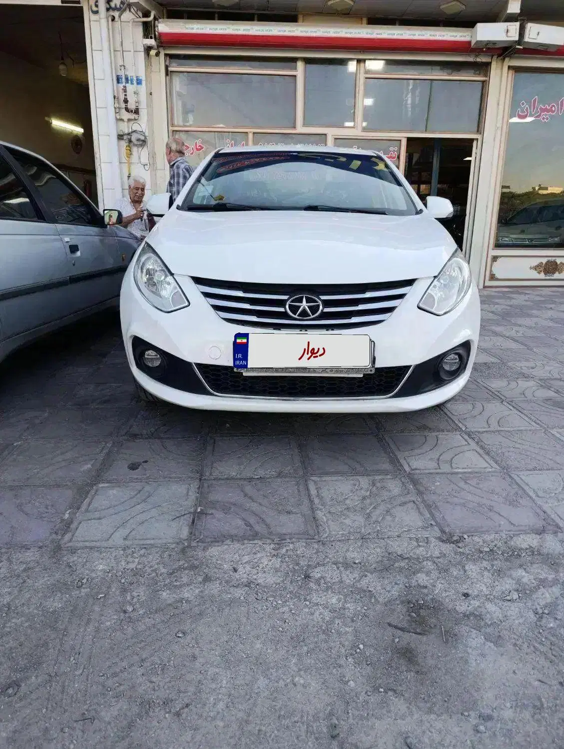 جک جی 4مدل 1403 بدون رنگ کم کار|خودرو سواری و وانت|آذرشهر, |دیوار