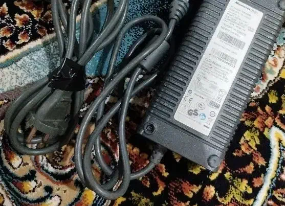 آداپتور ایکس باکس.|کنسول، بازی ویدئویی و آنلاین|همدان, |دیوار