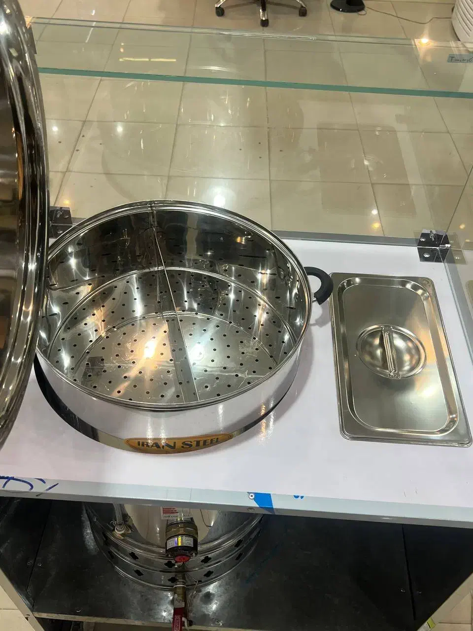 پوست گیر سیب زمینی|کافیشاپ و رستوران|تهران, استاد معین|دیوار