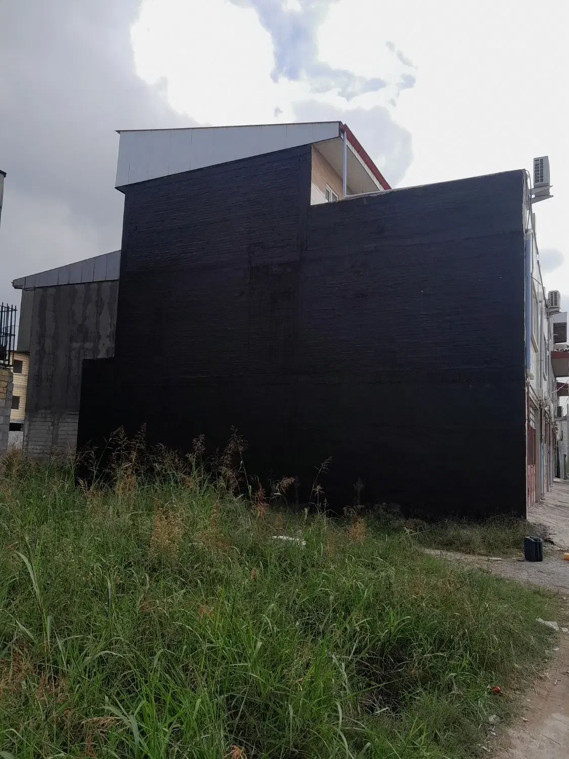 قیر مایع سرد چهار فصل جایگزین ایزوگام|خدمات پیشه و مهارت|رشت, معلولین|دیوار