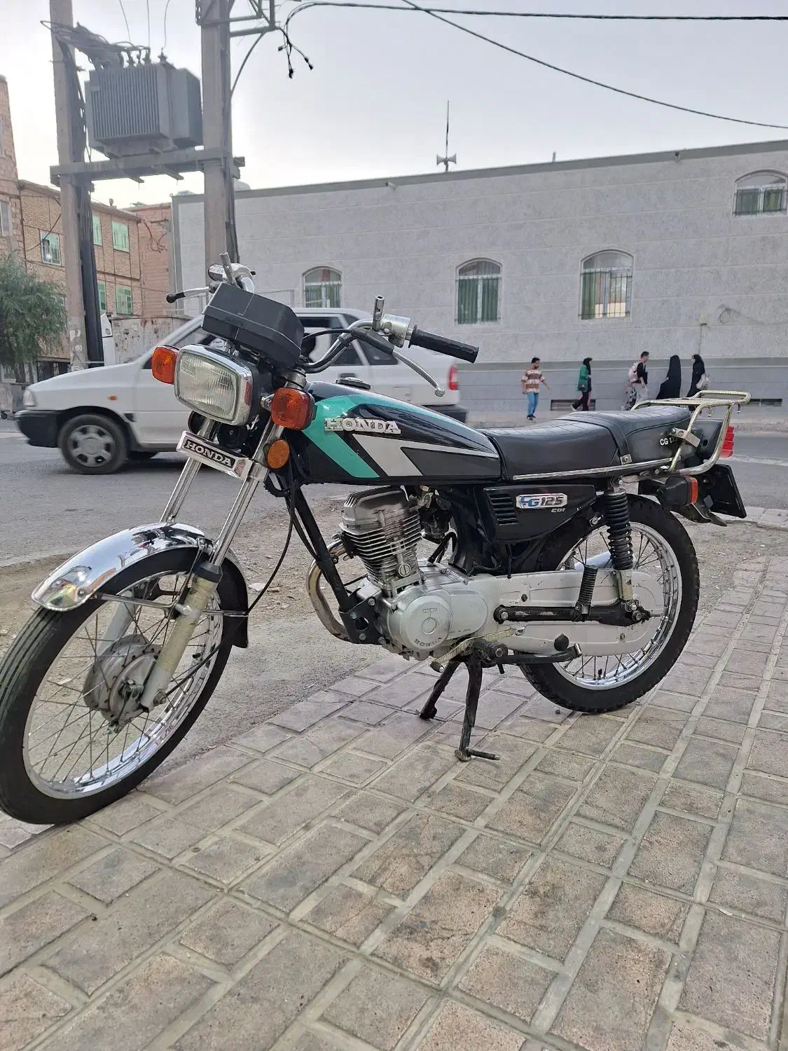 موتور هندا ژاپن ۷۹ پلاک ملی|موتورسیکلت|نسیمشهر, |دیوار