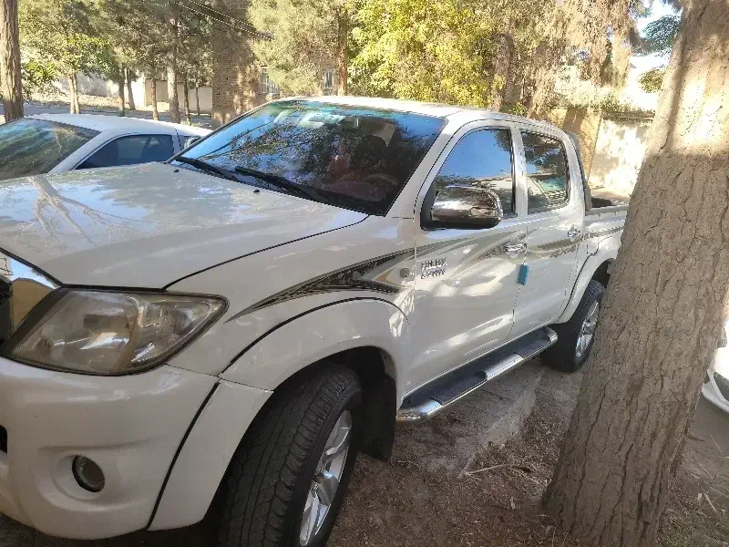 هایلوکس دوکابین بلند|خودرو سواری و وانت|مشهد, احمدآباد|دیوار