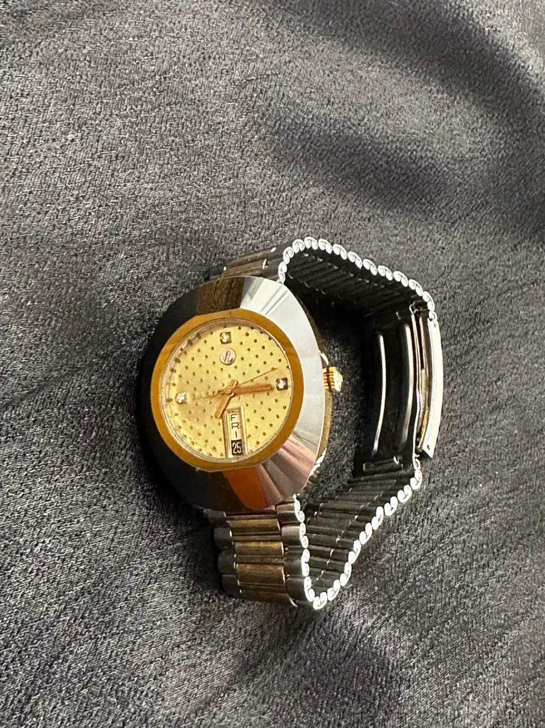 ساعت رادو آنتیک|ساعت|شیراز, غدیر جنوبی|دیوار