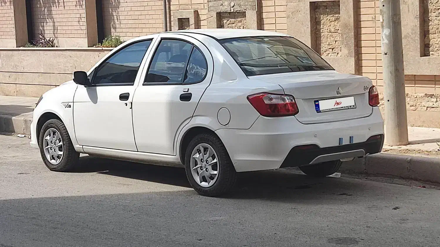 ساینا ای ۱۴۰۴|خودرو سواری و وانت|برخوار, |دیوار