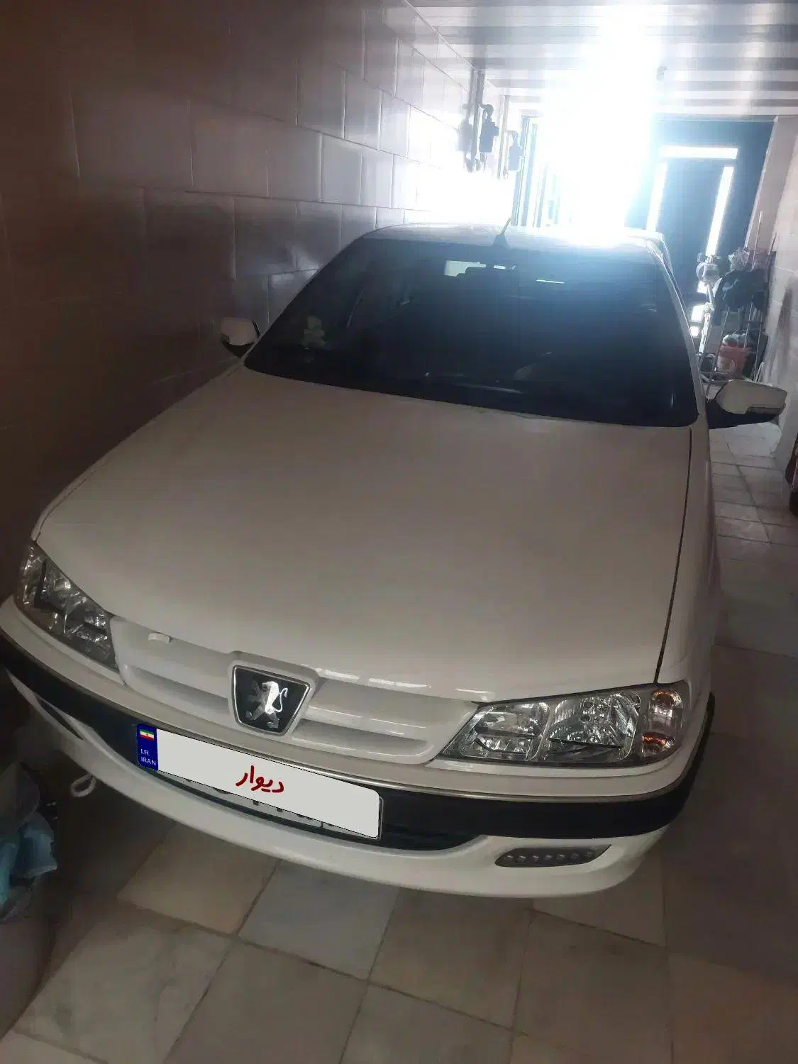 پژو پارس تیوفایف ۴۰۲|خودرو سواری و وانت|تهران, فاطمی|دیوار