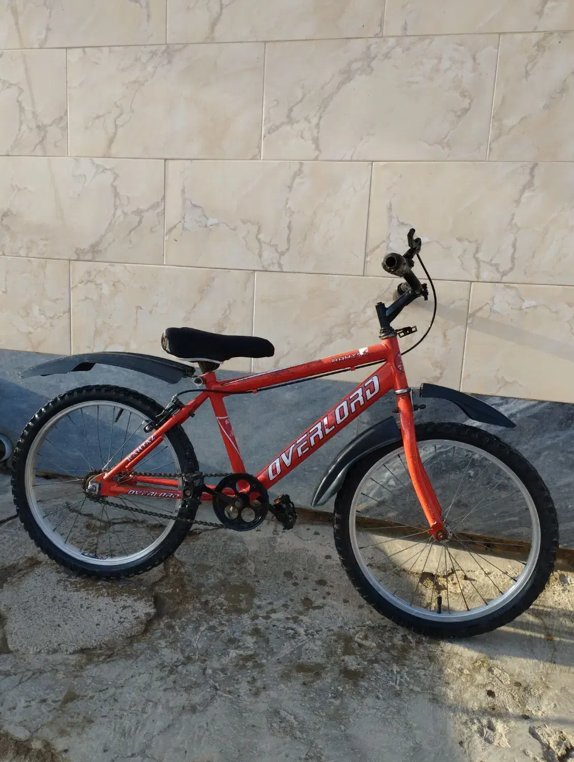 دوچرخه|دوچرخه، اسکیت، اسکوتر|گنبد کاووس, |دیوار