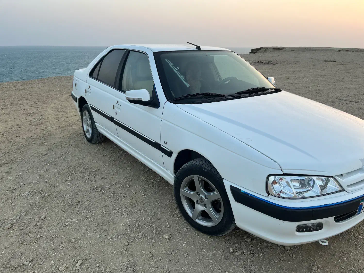 پارس۴۰۱سیمی|خودرو سواری و وانت|کهنوج, |دیوار