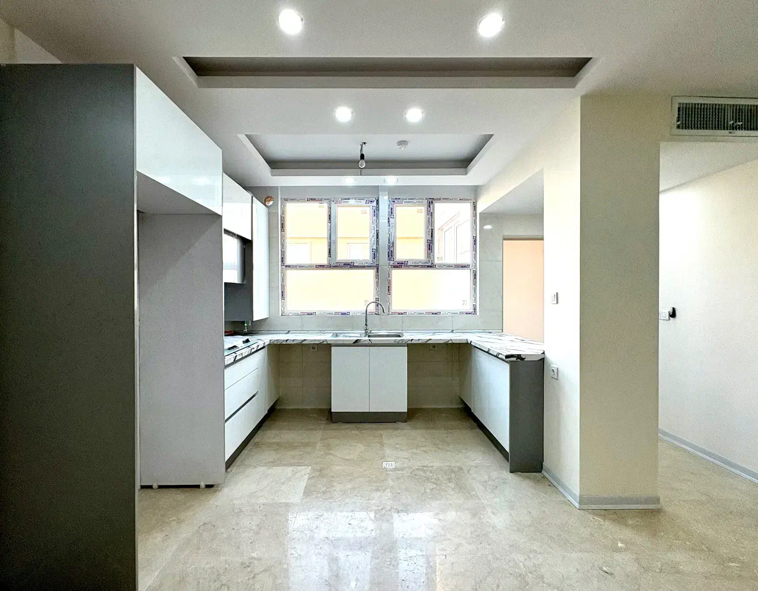 ۷۵متر/۱خواب/شهیدکرد/فول/قابل‌تبدیل