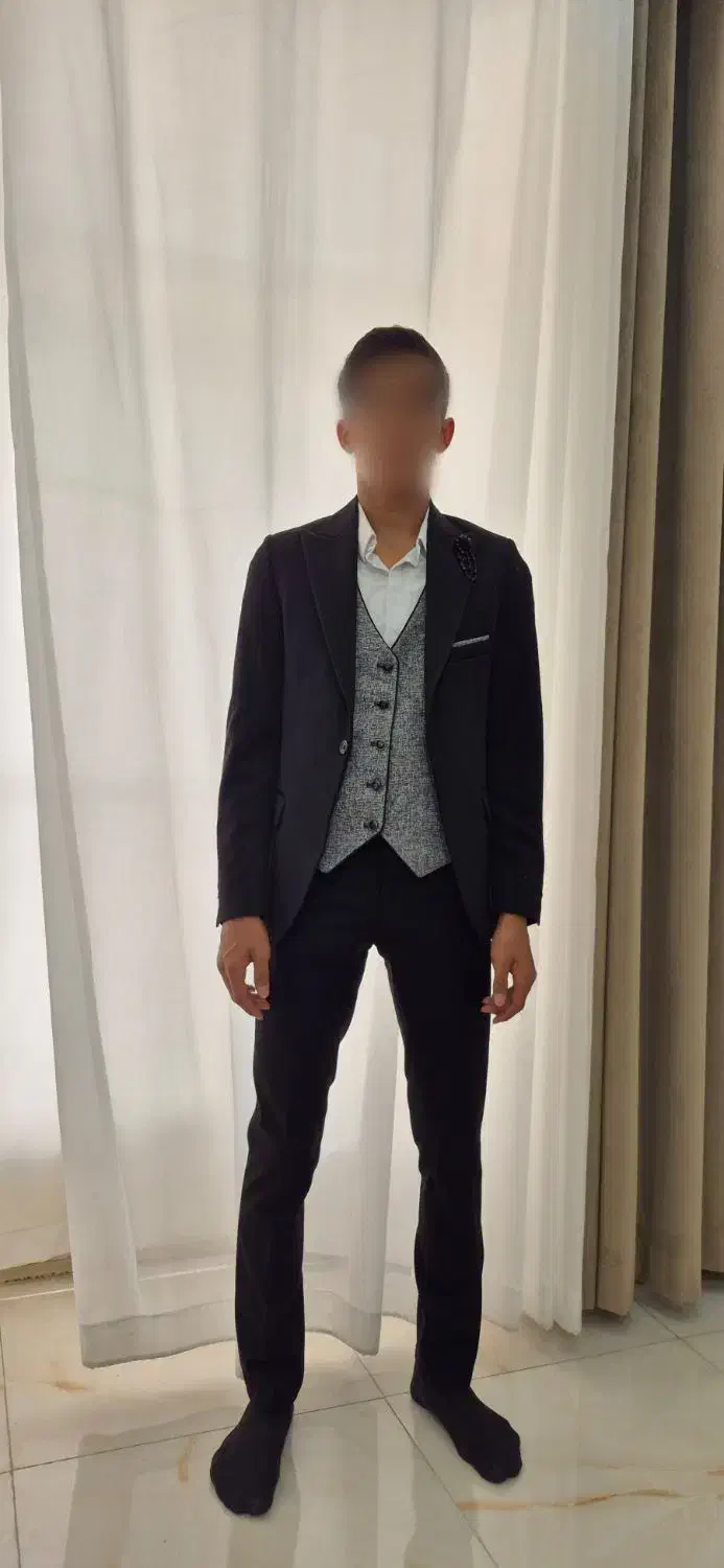 کت و شلوار به همراه پیراهن و ژیله|لباس|برخوار, |دیوار