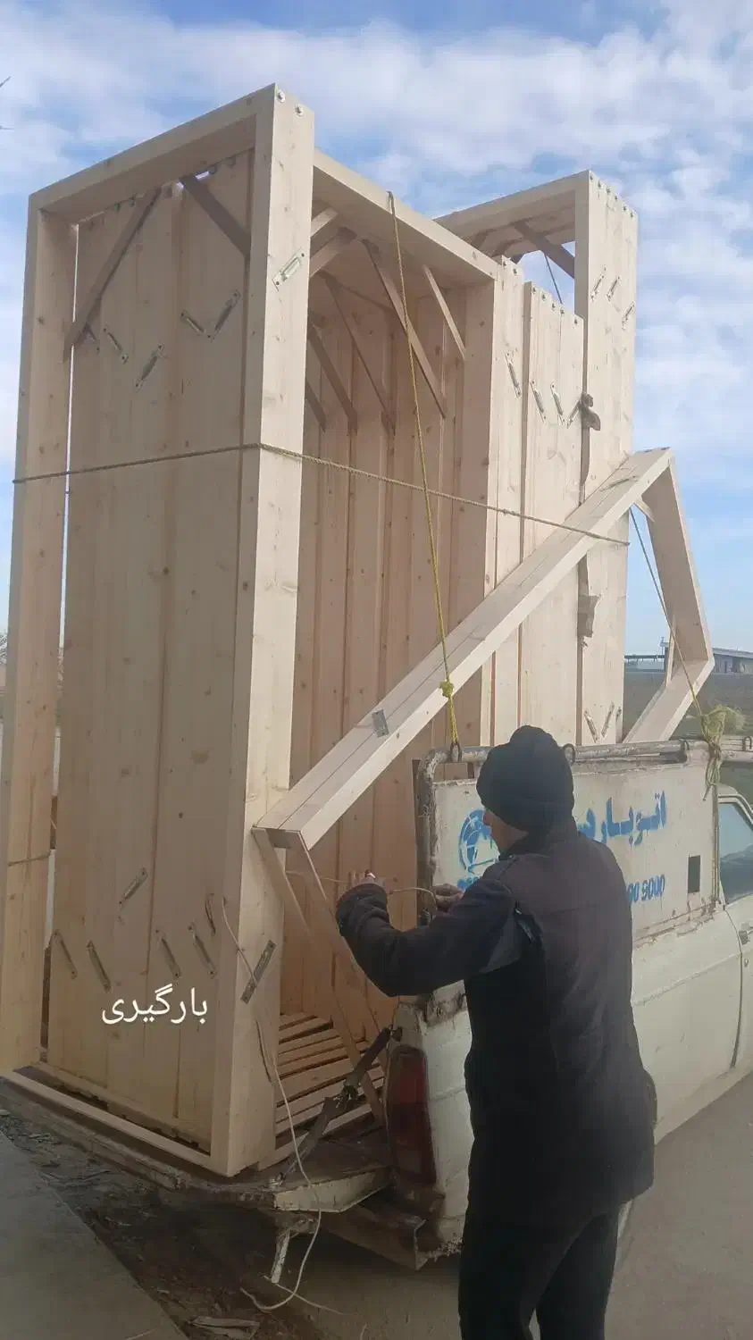 استخدام نجار ام دی اف کار|استخدام معماری، عمران و ساختمانی|مشهد, بهار|دیوار