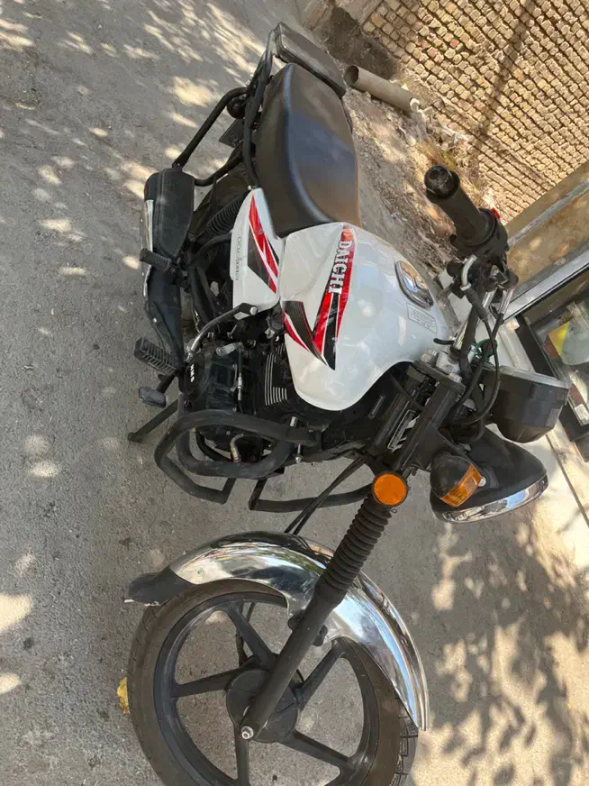 موتور دایچی۱۸۰در حد صفر|موتورسیکلت|شاهینشهر, شهرک ردانی پور|دیوار