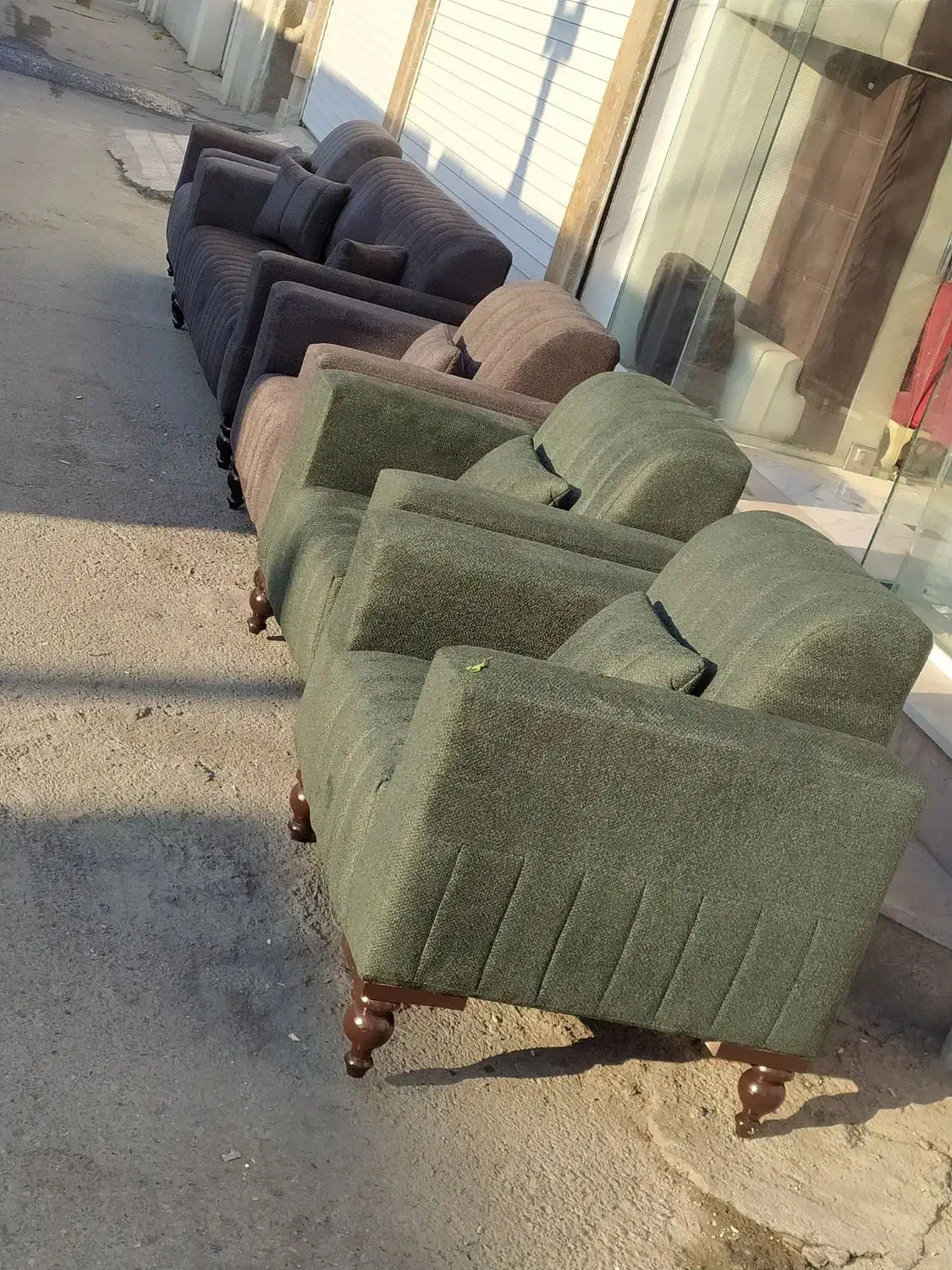 مبل برند هفت نفره|مبلمان خانگی و میز عسلی|هشتگرد, هشتگرد قدیم|دیوار