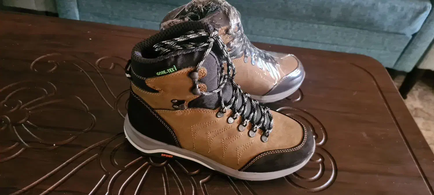 کفش مناسب طبیعت گردی|کوهنوردی و کمپینگ|تهران, آشتیانی|دیوار