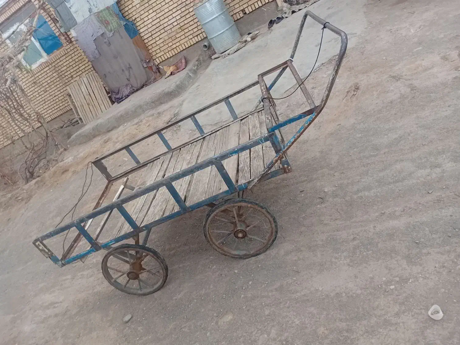 گاری سالم|دوچرخه، اسکیت، اسکوتر|تربت جام, حافظ|دیوار