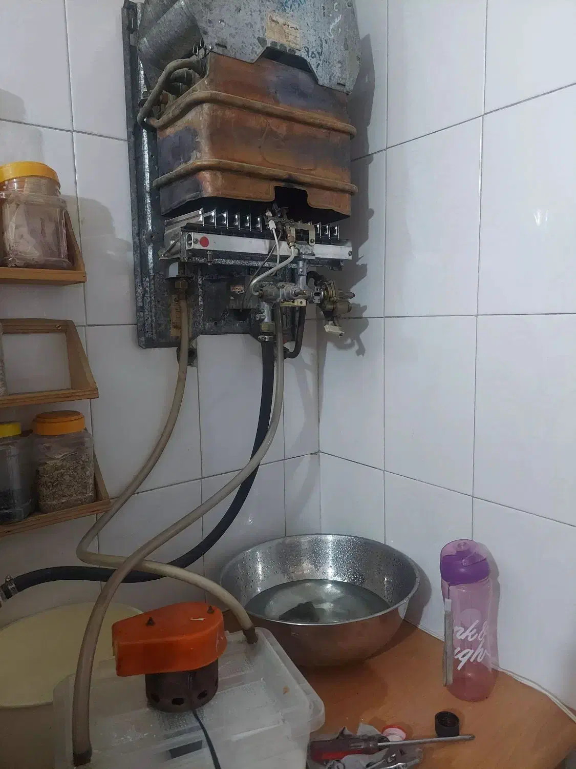 تعمیرات ابگرم کن|خدمات پیشه و مهارت|سرپل ذهاب, |دیوار