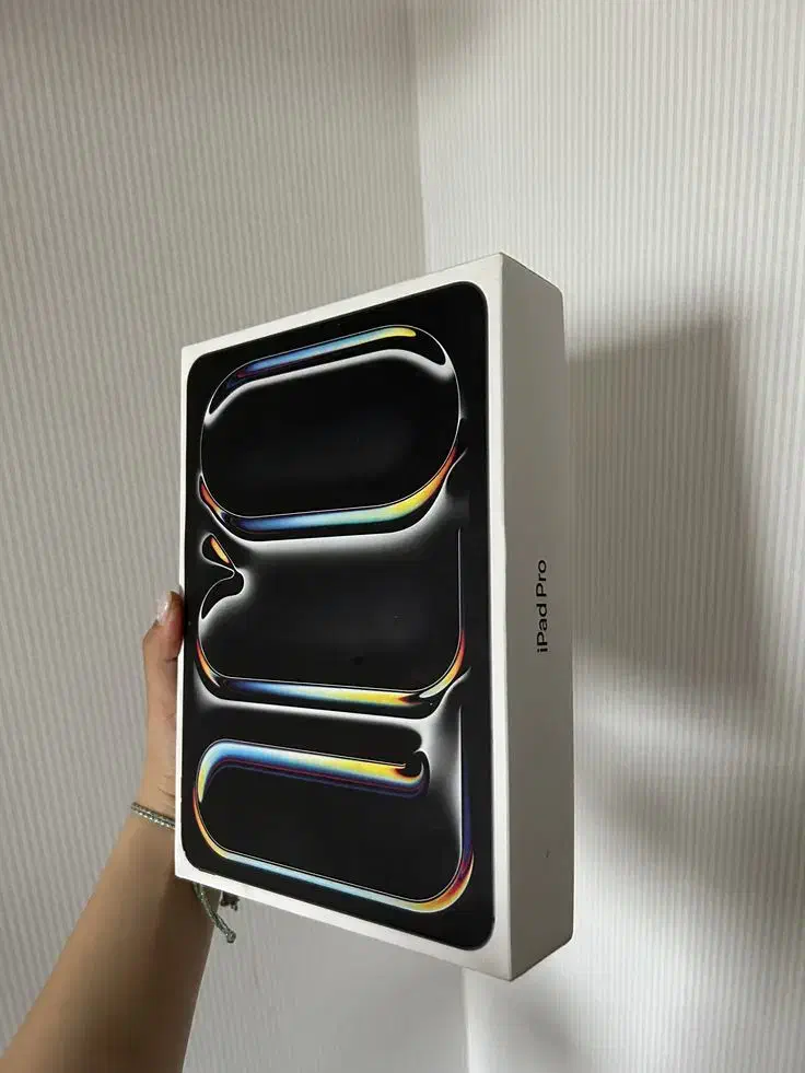 اپل آیپد پرو M4 ipad pro 2024|تبلت|شیراز, شیشهگری|دیوار