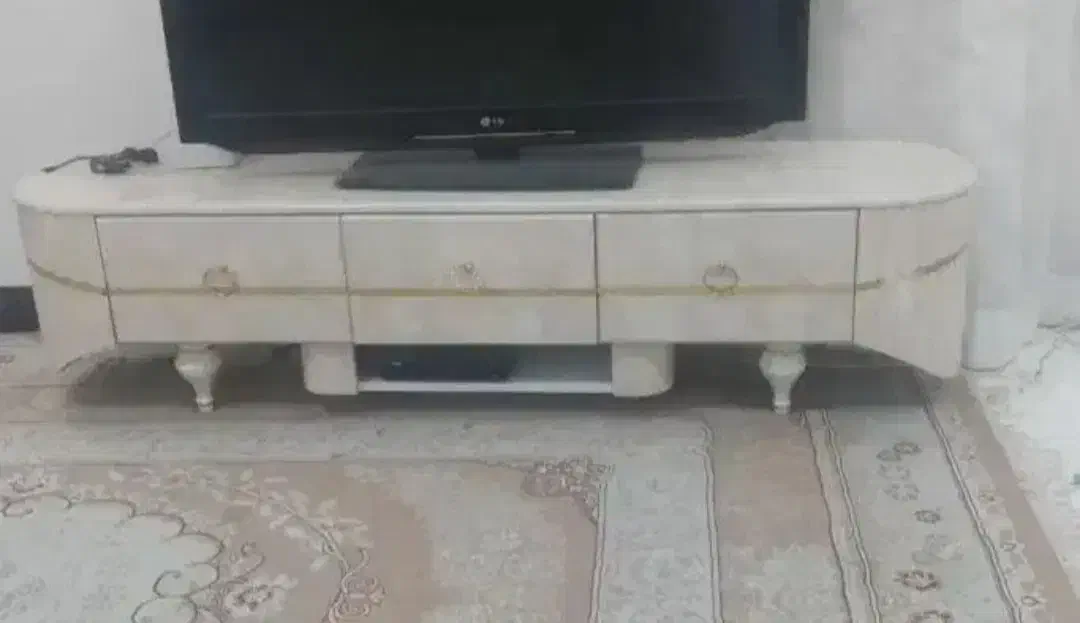 وسایل منزل|مبلمان خانگی و میز عسلی|شهریار, دهشاد بالا|دیوار