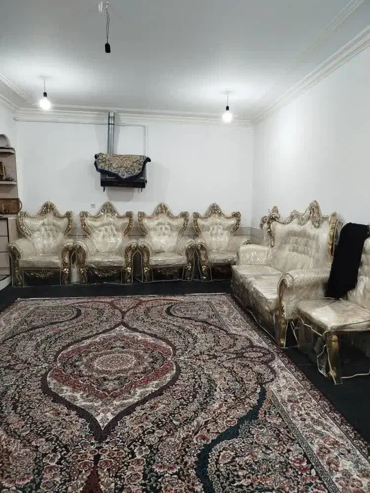 مبل سلطنتی ( اصل )|مبلمان خانگی و میز عسلی|اندیمشک, |دیوار