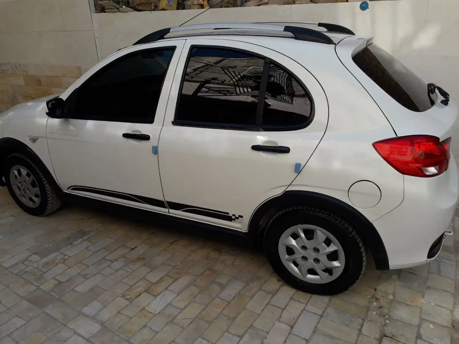 کوییک سفید مدل ۹۸ میبد|خودرو سواری و وانت|یزد, |دیوار