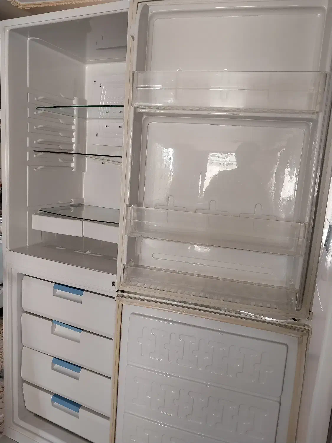 یخچال فریزر کاریز کاملا سالم در حد نو|یخچال و فریزر|نهاوند, |دیوار