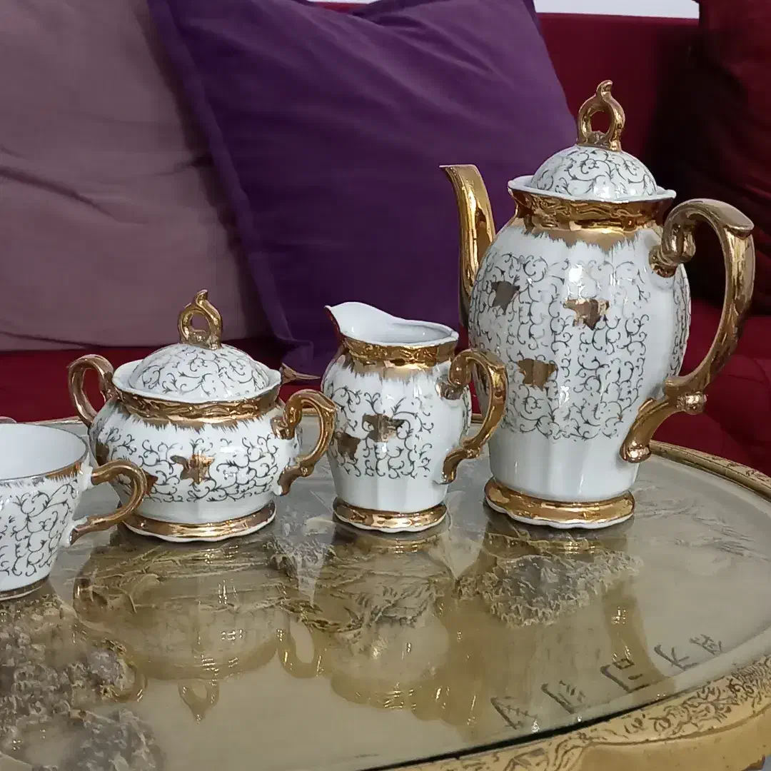 ظروف قدیمی|ظروف سرو و پذیرایی|کرج, مصباح|دیوار