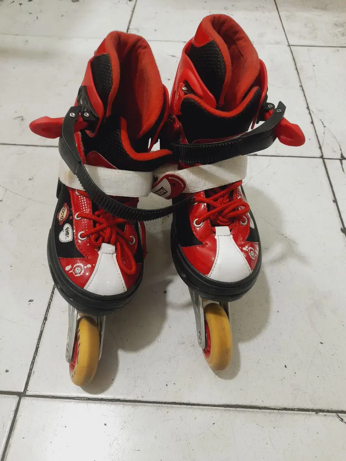 کفش اسکیت اورجینال|دوچرخه، اسکیت، اسکوتر|تهران, مینای شمالی (مخبر)|دیوار