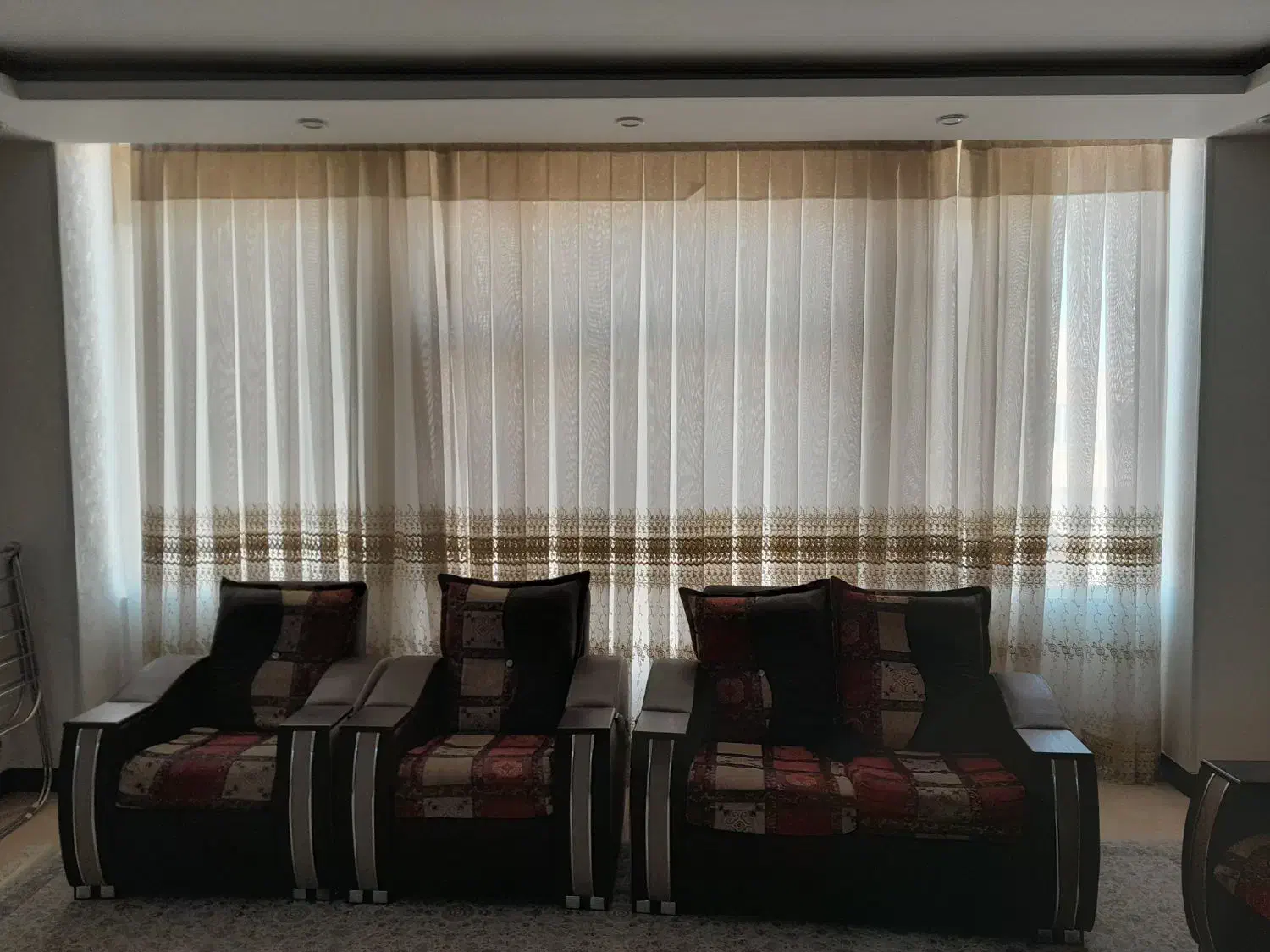 فروش لوازم خانگی|پرده، رانر، رومیزی|فولادشهر, B7|دیوار