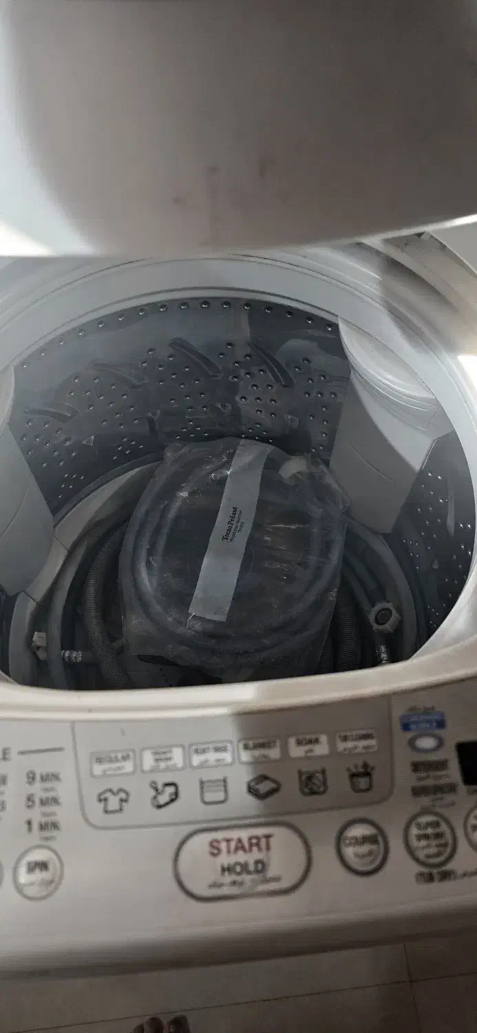 لباسشویی ۱۰ کیلویی توشیبا|ماشین لباسشویی و خشک‌کن لباس|اندیشه, اندیشه فاز ۳|دیوار