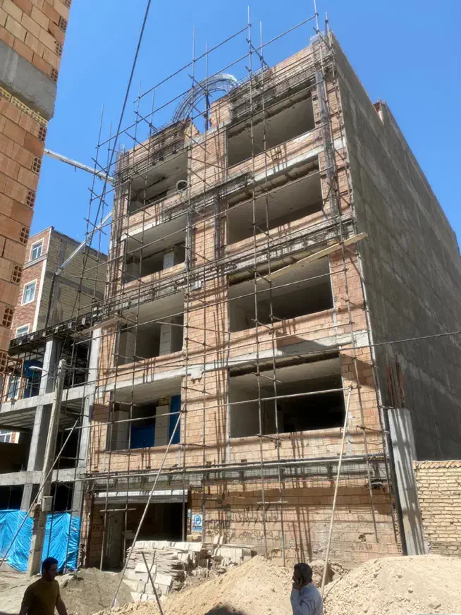 استخدام نگهبان ۲۴ ساعته برای ساختمان|استخدام سرایداری و نظافت|نسیم‌شهر, |دیوار