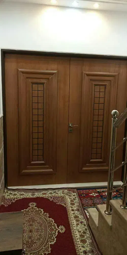 نصب درب چوبی کمد تعمیر ریگلاژ|خدمات پیشه و مهارت|قم, بنیاد|دیوار