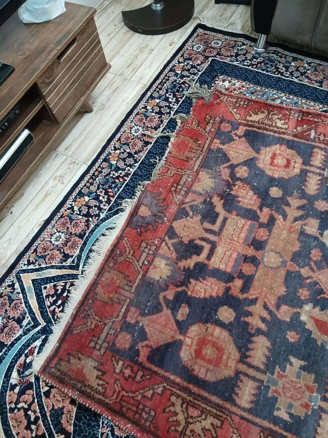 فرش قدیمی آنتیک دست بافت (عتیقه)۲.۱۰ در ۱.۳۵|فرش|محمدشهر, شهرک چمران|دیوار