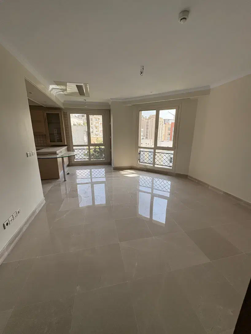 اجاره ۳۰۰ متر آپارتمان ۴خواب الهیه