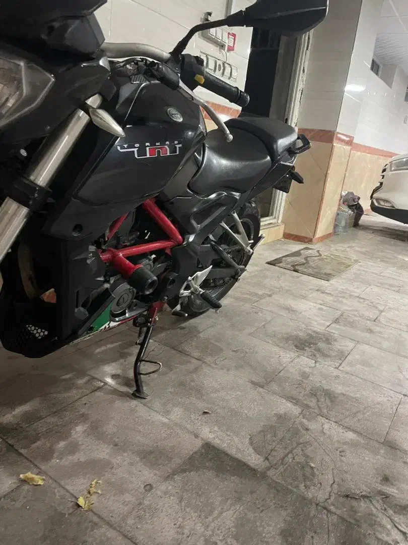 موتور بنلی ۲۵۰ وارداتی|موتورسیکلت|تبریز, |دیوار