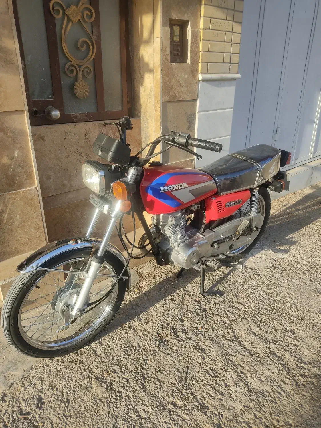 موتور مدل 83 بکر|موتورسیکلت|جهرم, |دیوار