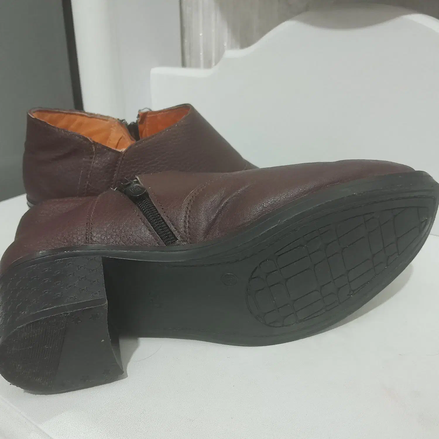 کفش سایز ۳۸.۳۹ چرم گاوی|کیف، کفش، کمربند|شهرکرد, |دیوار