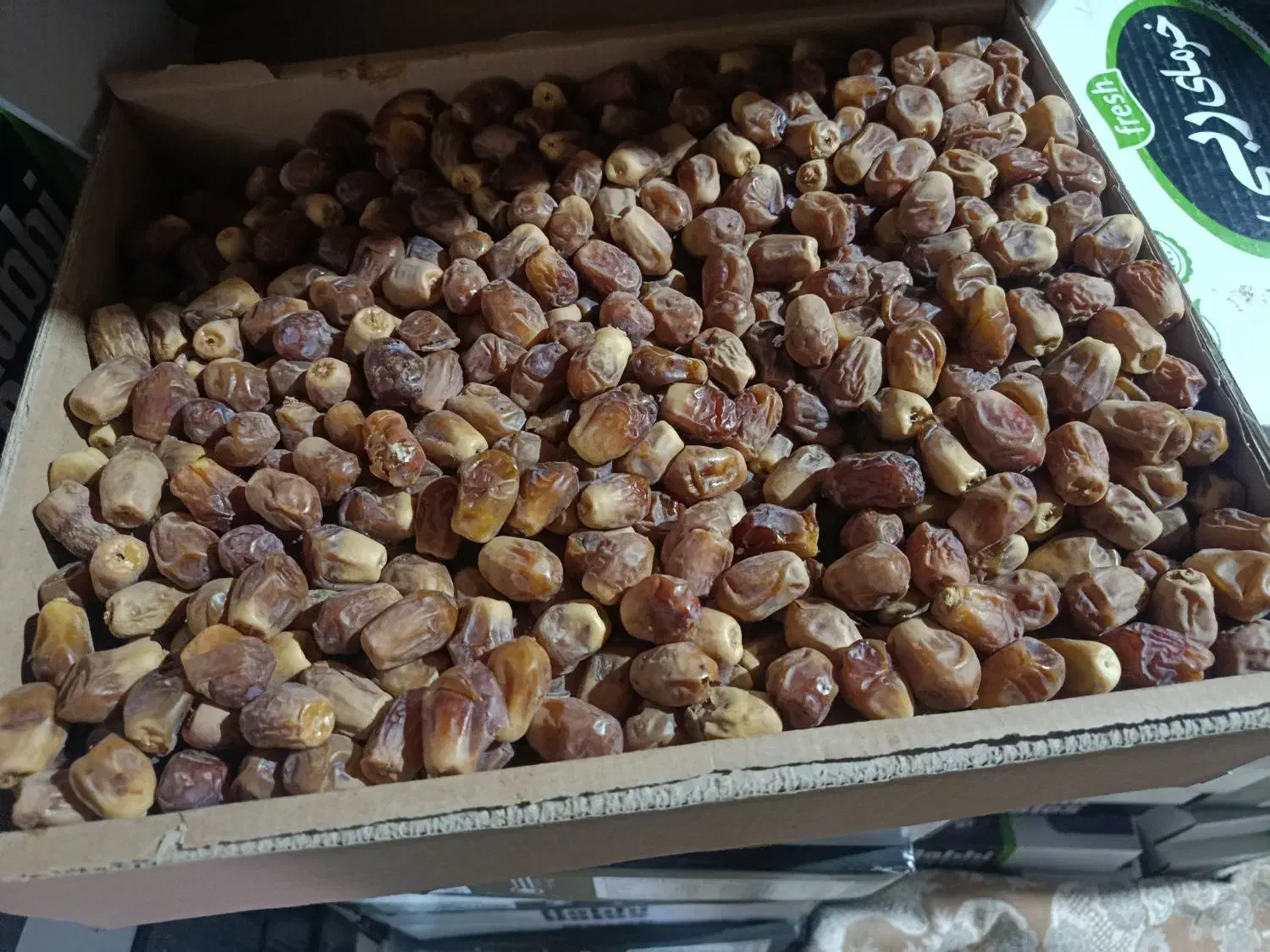 فروش خرمای زاهدی تازه|خوردنی و آشامیدنی|قم, شهرک مهدیه|دیوار