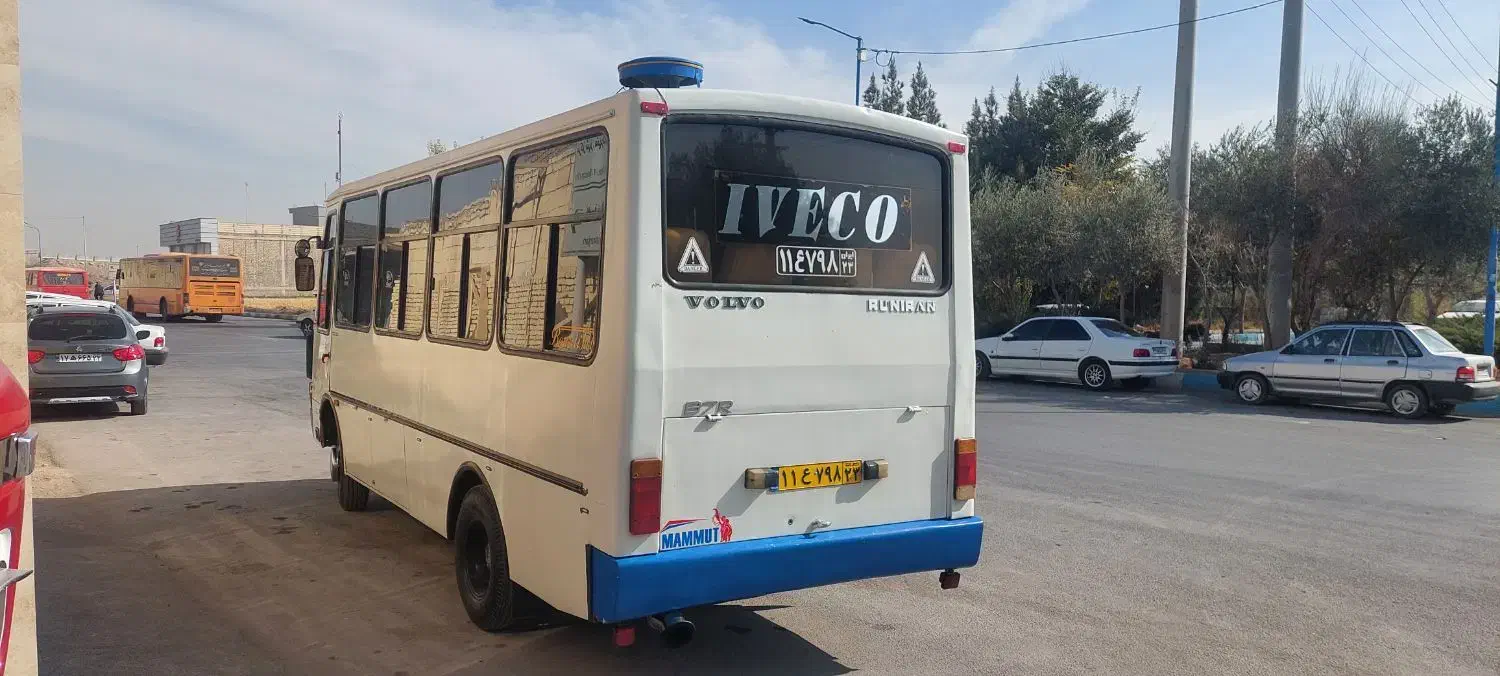 مینی بوس ایوکو مدل ۷۶و هیوندا ۸۴ و ۹۰|خودرو سنگین|اصفهان, شمس آباد|دیوار