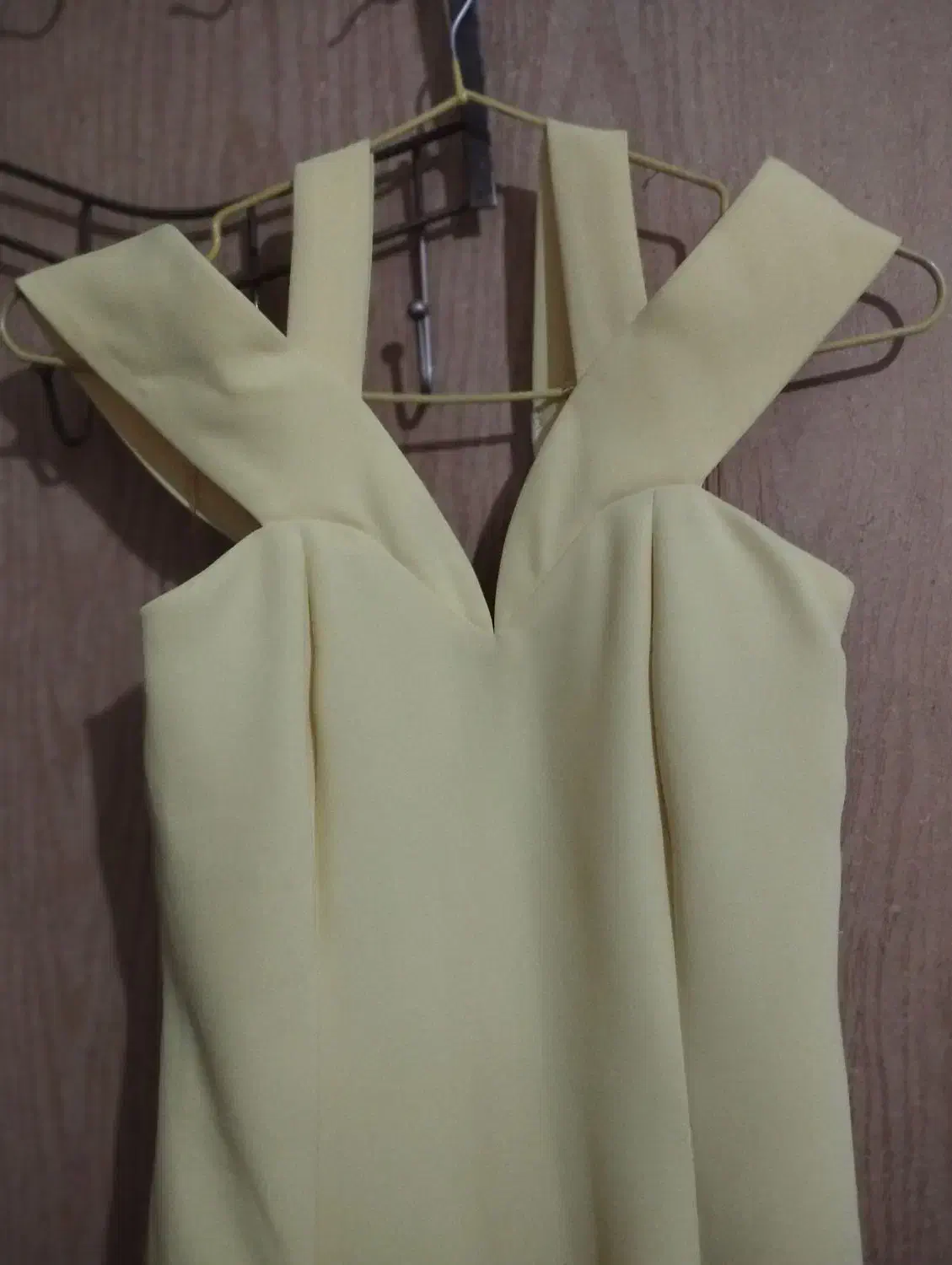 لباس مجلسی|لباس|هشتگرد, شهرک گلها|دیوار