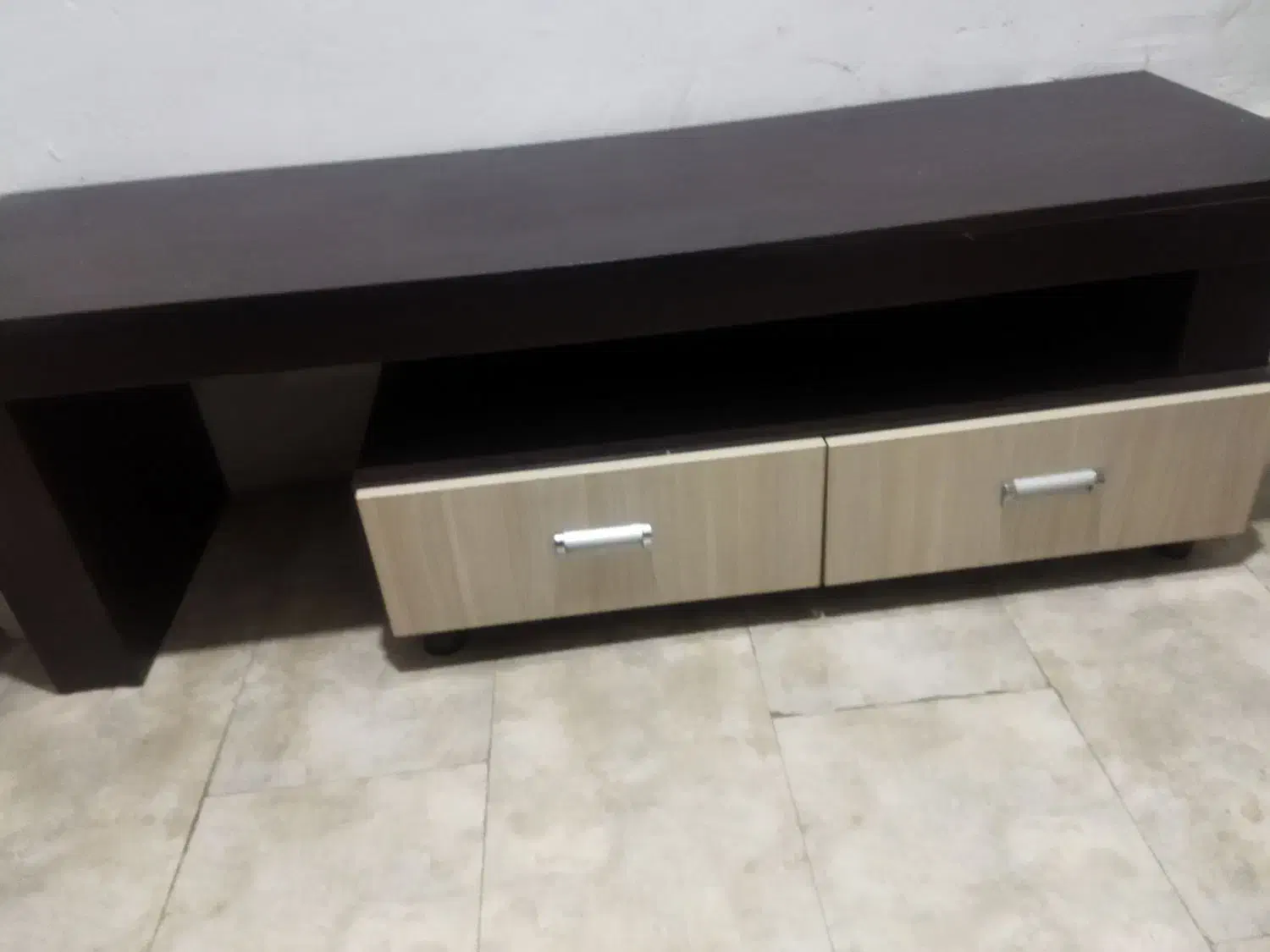 سالم|میز تلویزیون|مینودشت, |دیوار