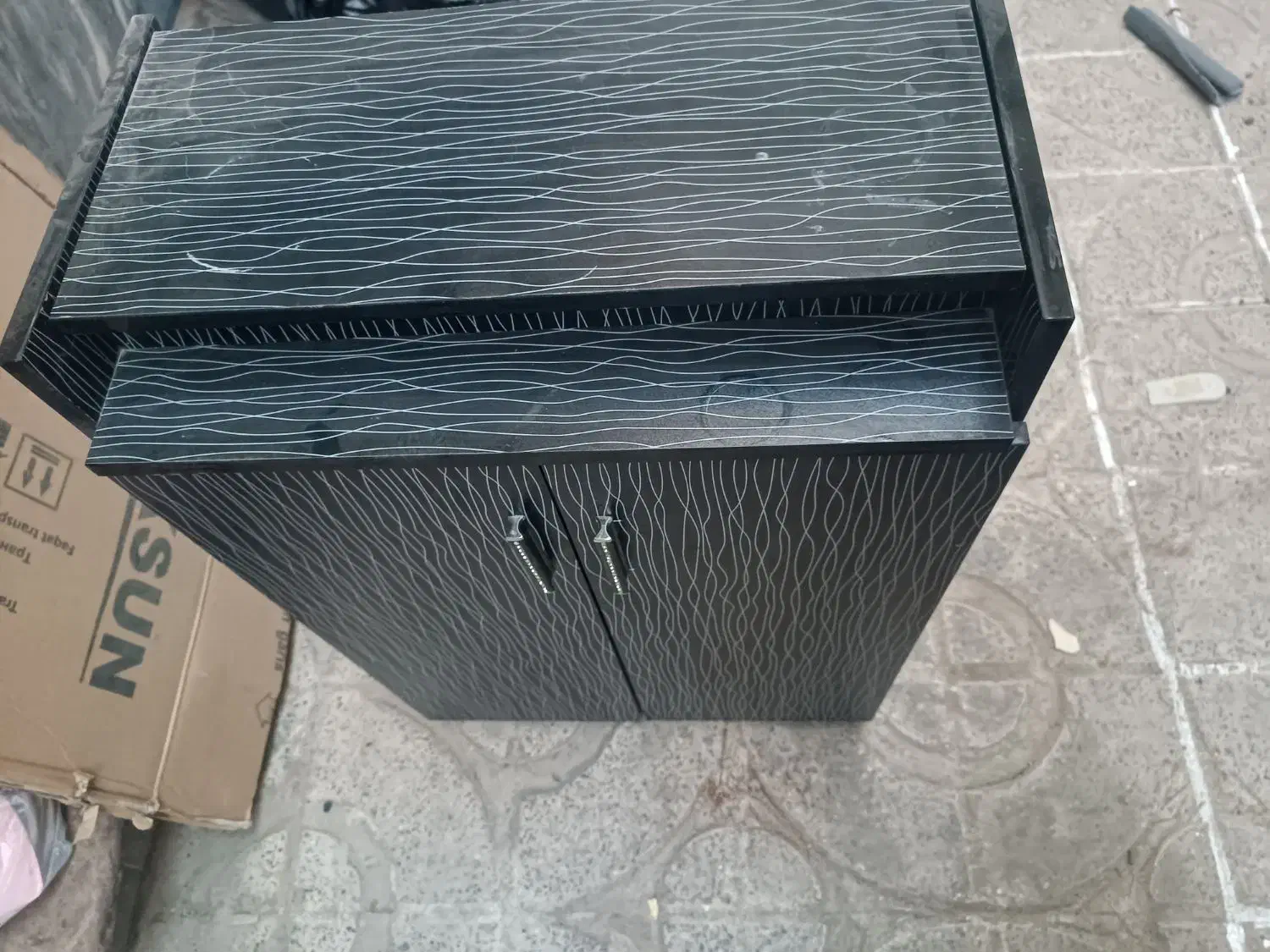 جاکفشی حراج شده به دلیل مهاجرت|جاکفشی، کمد، دراور|مریوان, |دیوار