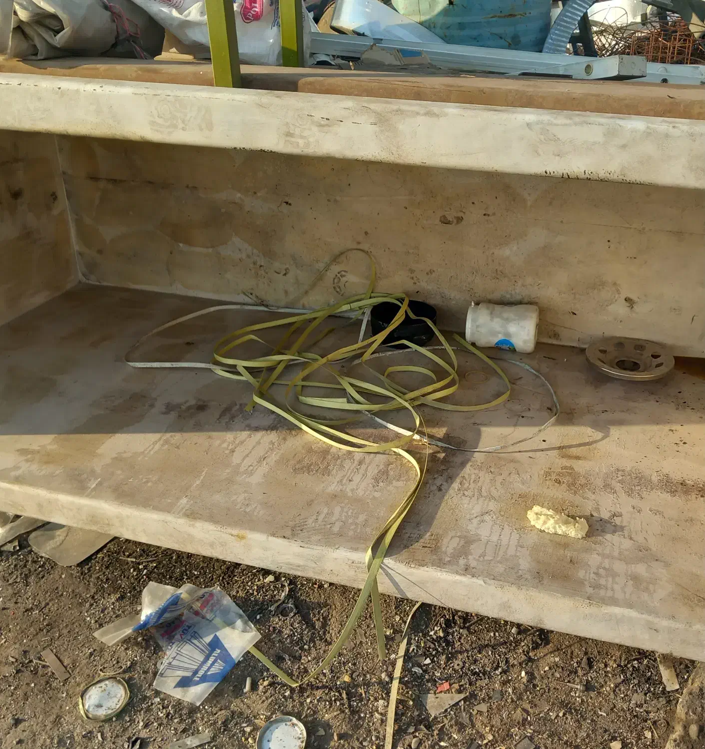 وان 2هزارلیتری|مصالح و تجهیزات ساختمان|شریفآباد, |دیوار