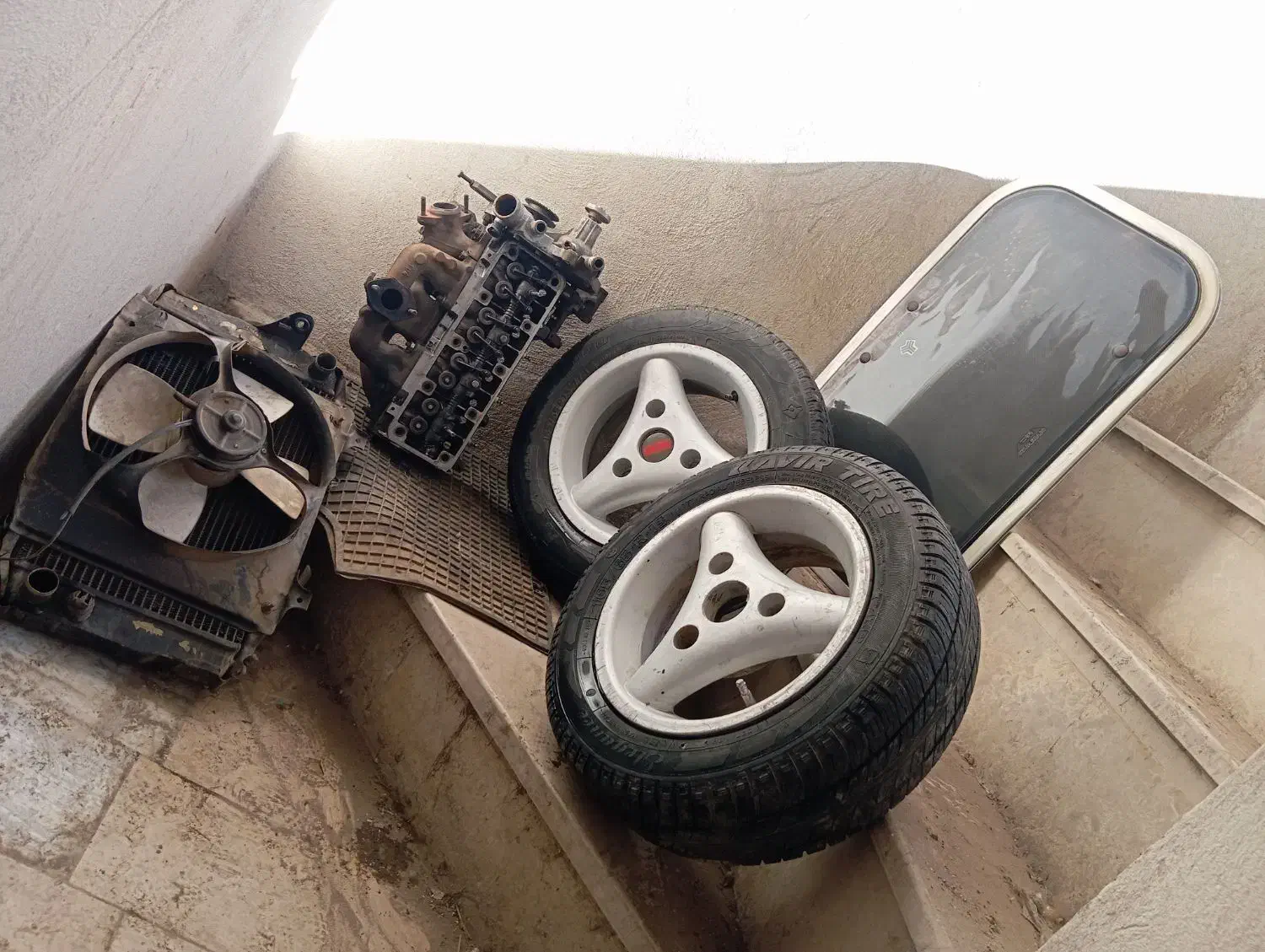 قطعه یدکی رنو ۵|قطعات یدکی و لوازم جانبی|تهران, ارم|دیوار