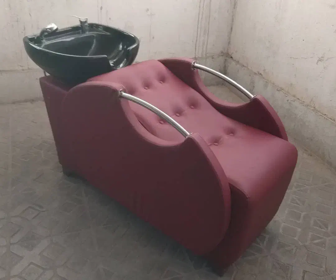 فروش صندلی و سرشور سالن زیبایی|آرایشگاه و سالن‌های زیبایی|صدرا-فارس, فاز ۱|دیوار