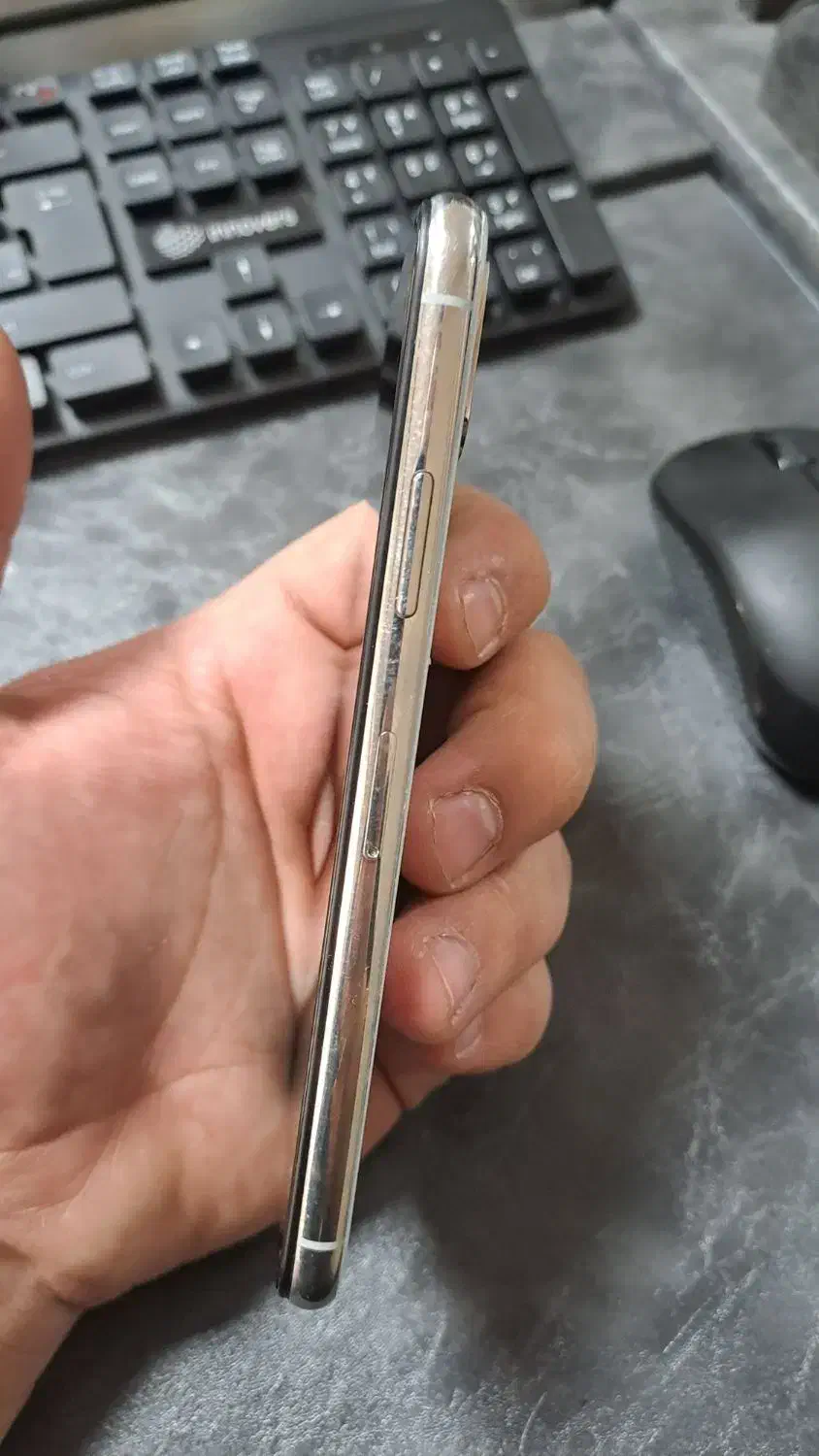 آیفون۲۵۶xگیگ بسیار تمیز|موبایل|تهران, نیلوفر|دیوار